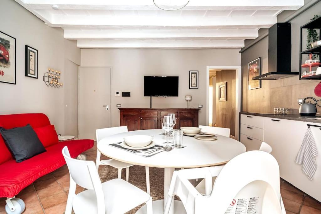 L'Atelier Del Centro: Tra Design, Storia E Fascino Διαμέρισμα Μπρέσια Εξωτερικό φωτογραφία